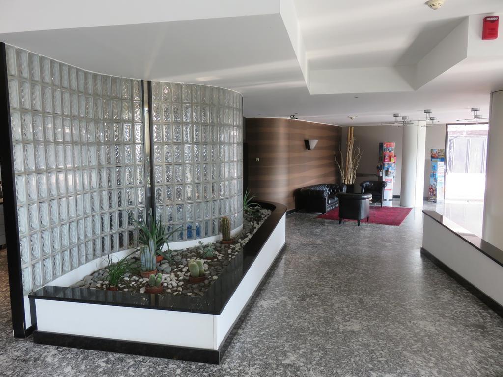 Waldorf Palace Hotel Cattolica Esterno foto