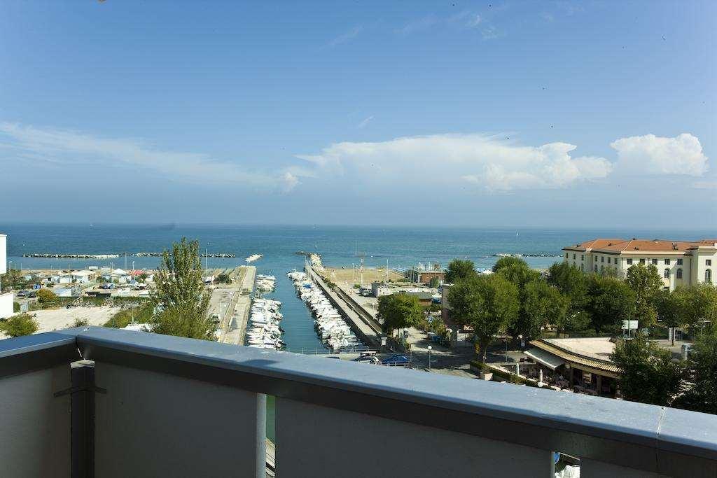 Waldorf Palace Hotel Cattolica Camera foto